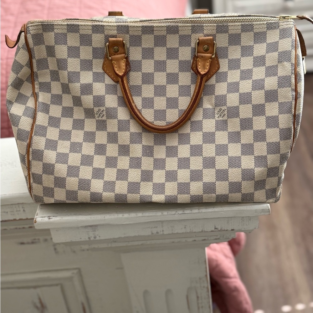 Authentic Louis Vuitton Damier Azur Speedy 35 - Picture 2 of 12